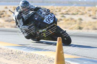 media/Dec-06-2024-CVMA Friday Practice (Fri) [[e1d1c5d4fc]]/1-Group1/Session 3 (Turn 9 Inside)/